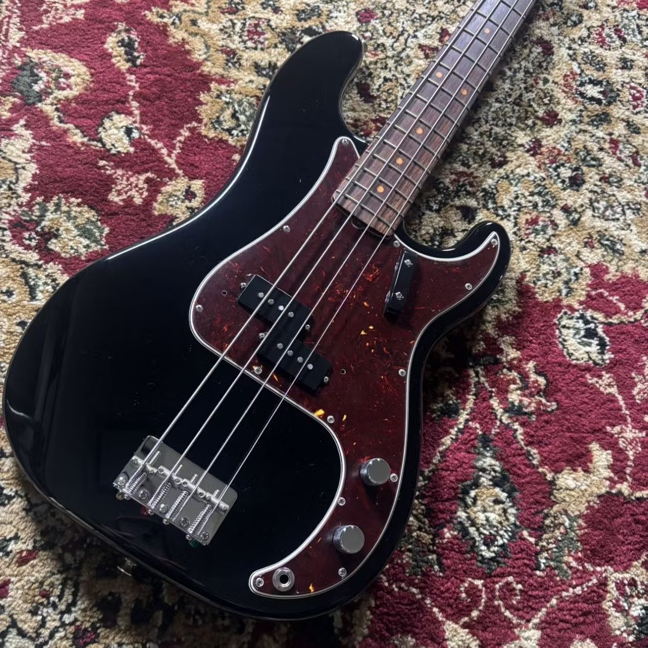 エレキベースFender American Vintage II 1960 Precision Bass Black