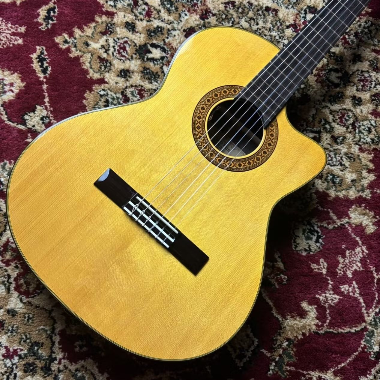 クラシックギターK.Yairi:CE-3