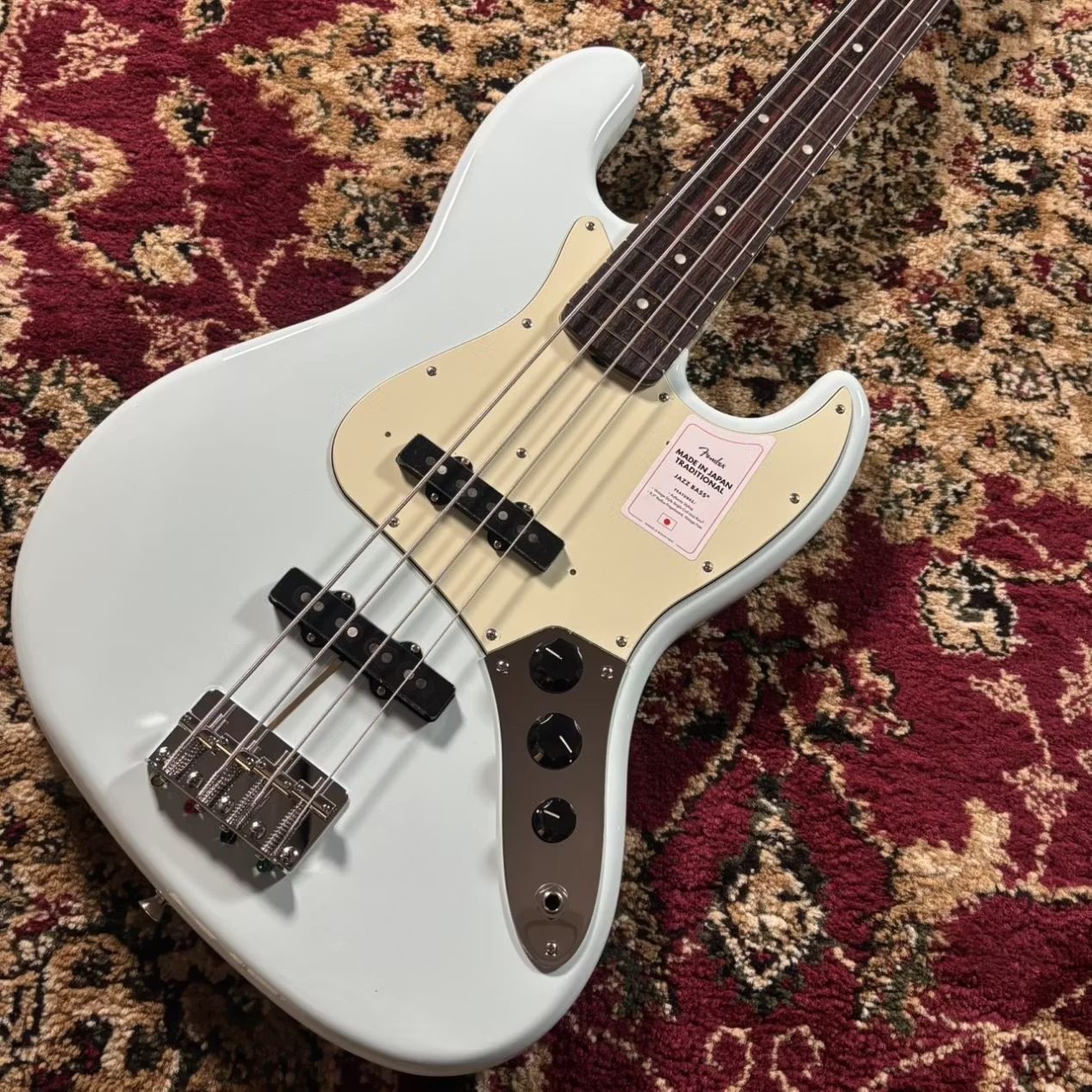 FenderMade in Japan Traditional 60s Jazz Bass Sonic Blue