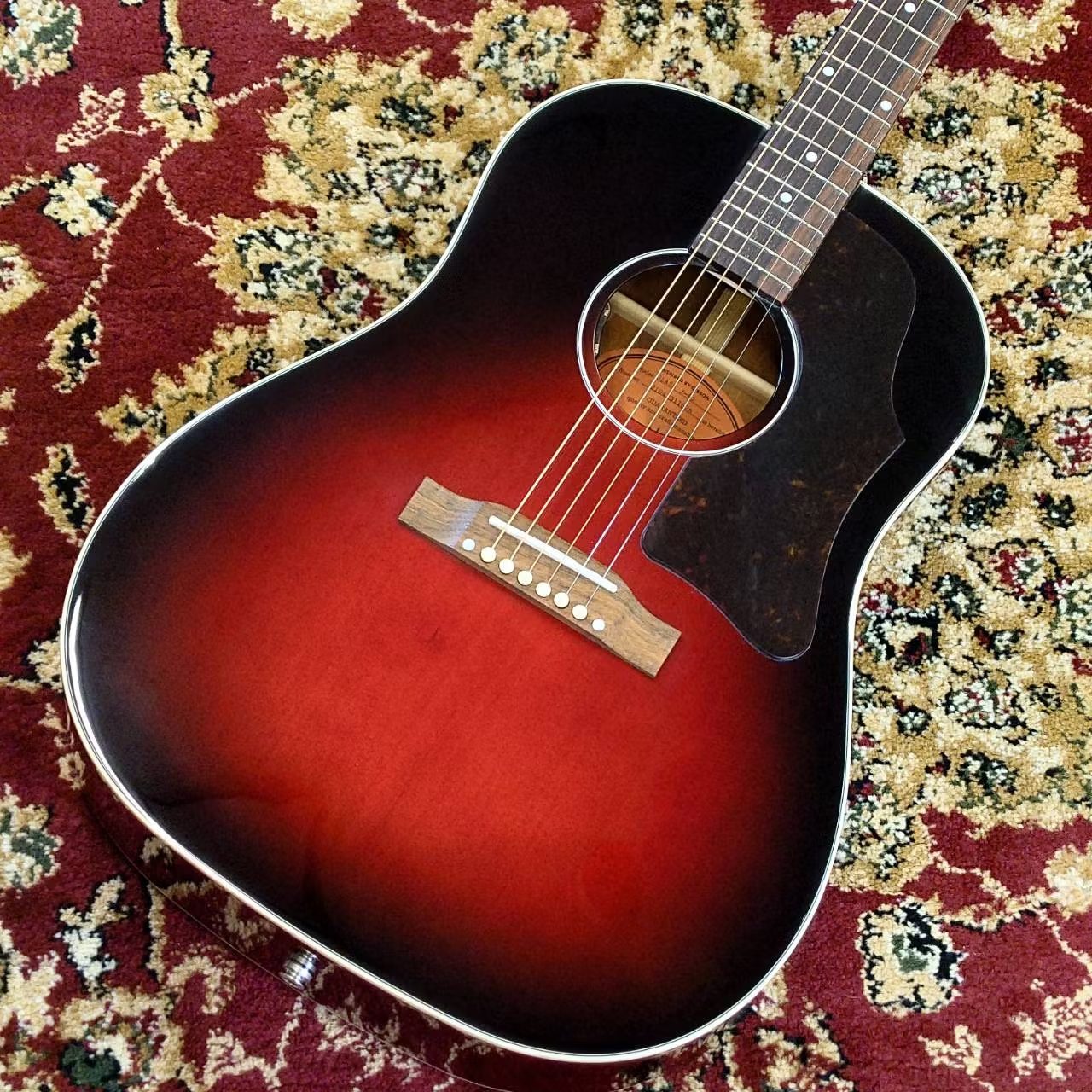 Epiphone：Slash J-45