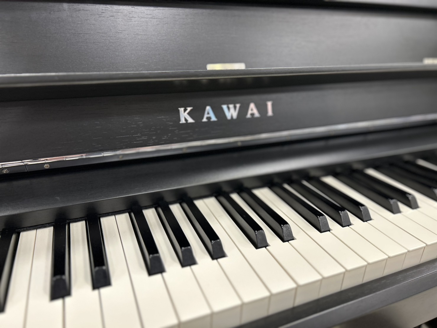 島村楽器パークプレイス大分店です♪ 当店では、世界が認めるブランドKAWAI(カワイ)の電子ピアノを、店頭展示・販売を行ってます！お店で実際にピアノの試奏することもできますので、ぜひお気軽にスタッフまでお声掛けください！ CONTENTS✨ KAWAI 電子ピアノの魅力✨ KAWAI 大分店ラインナ […]