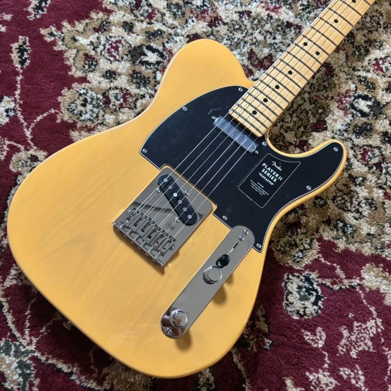 FenderPlayer II Telecaster　Maple Fingerboard　Butterscotch Blonde Chambered Ash