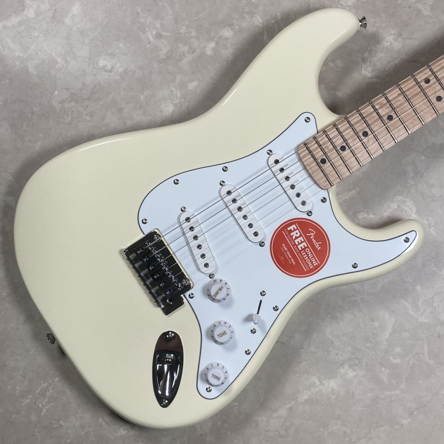 エレキギターSquier by Fender/Affinity Series Stratocaster Olympic White