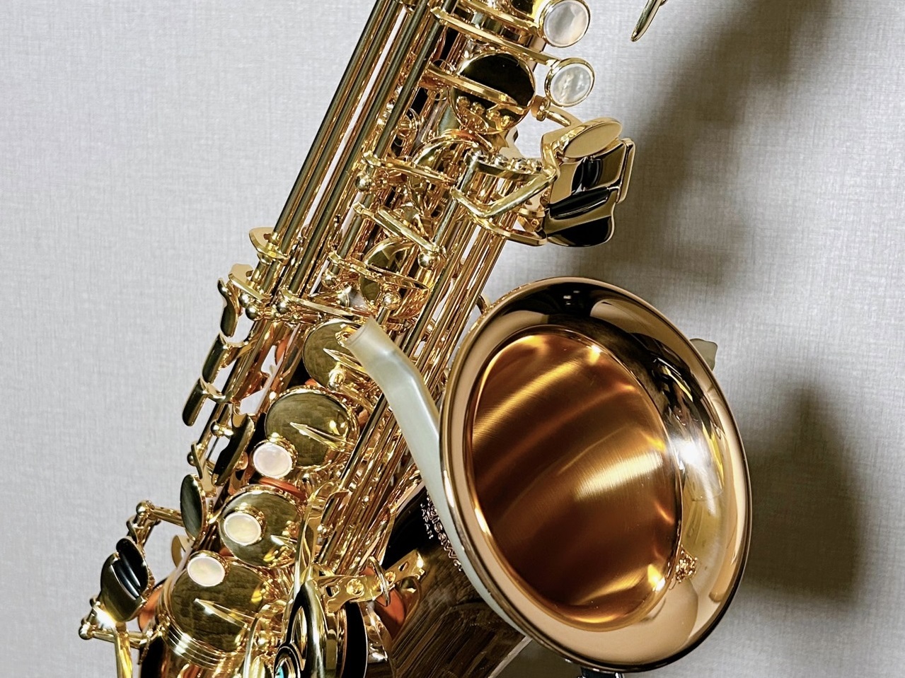 島村楽器パークプレイス大分店です！ 大分店では管楽器の販売はもちろん、管楽器のお手入れグッズや演奏に必要なアクセサリー類を取り扱っております！今年吹奏楽部に入部された方で、何を揃えればいいかお困りの方は必見！ この記事では、入部したら必要になる小物類や、お手入れ方法、管楽器について役立つ情報をご紹介 [&hellip;]