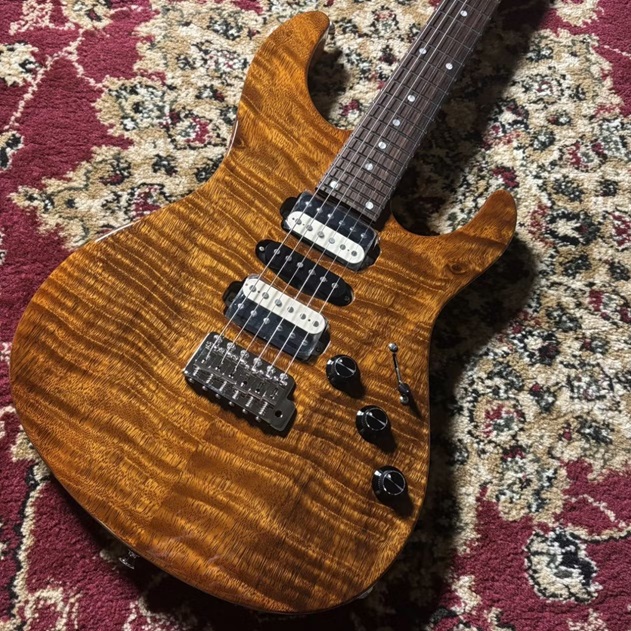 Freedom Custom Guitar ResearchO.S EZA 24F FT HSH 晩秋