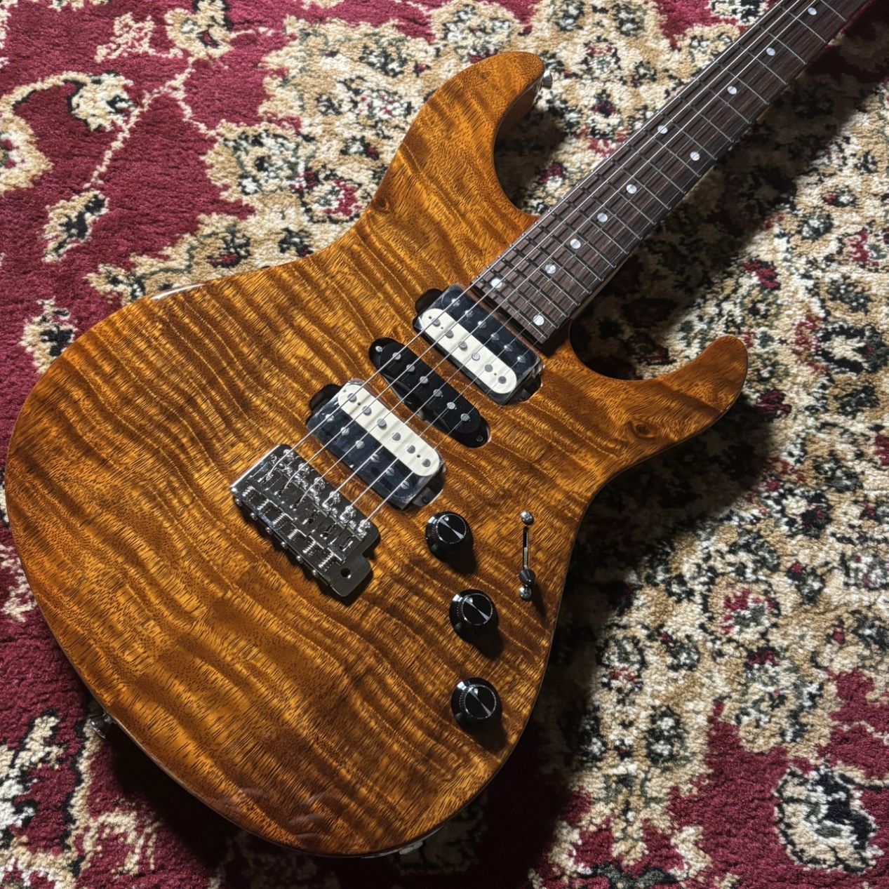 Freedom Custom Guitar ResearchO.S EZA 24F FT HSH 晩秋