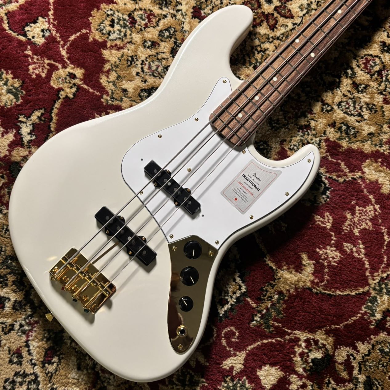 FenderMade in Japan Traditional 2025 Collection '60s Jazz Bass White Pearl