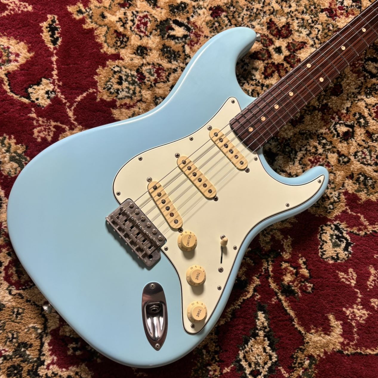 Freedom Custom Guitar ResearchO.S. Retro ST Sonic Blue