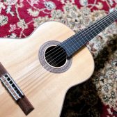 クラシックギターと、永く付き合うために。｜販売・修理は大分店にお任せ！