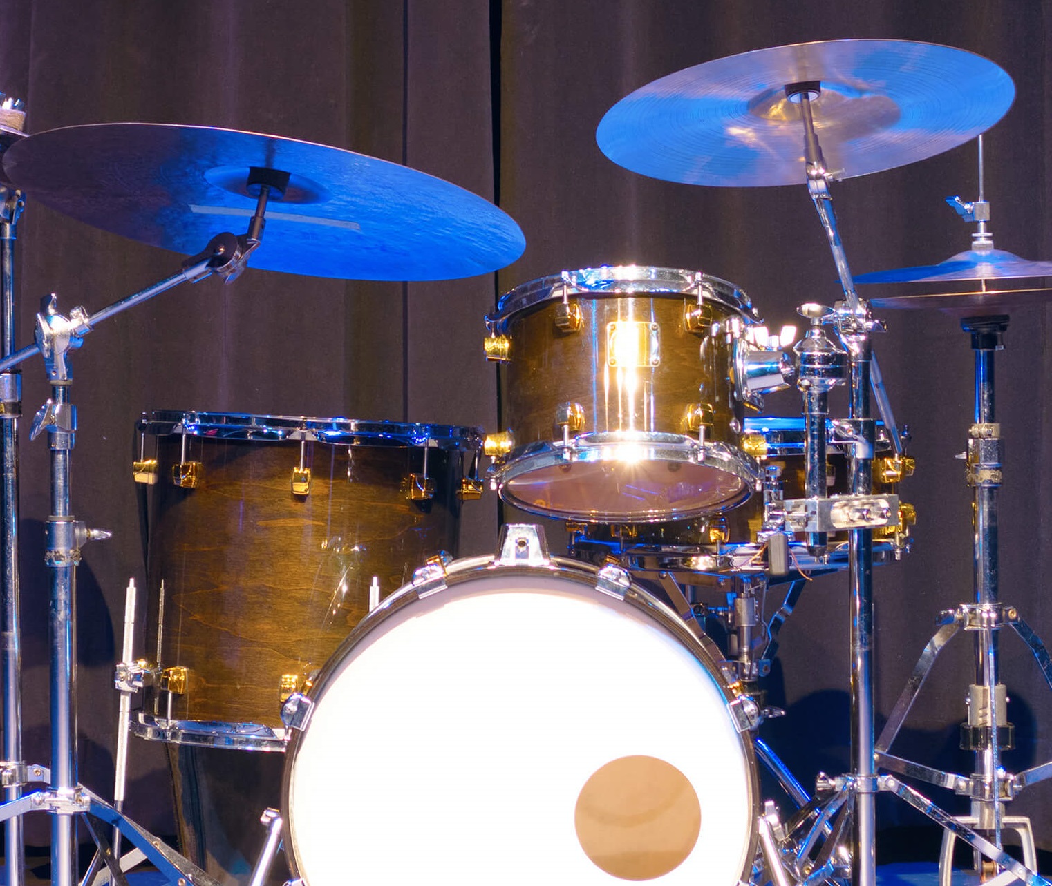 CONTENTS教室システム・料金講師紹介ご入会方法・受付についてドラムレッスン内容島村楽器音楽教室の特徴教室システム・料金 🔻ドラム教室 🔻キッズドラム教室 講師紹介 ●高山先生よりメッセージ♪● 初心者の方は1から徹底して丁寧に指導していきます。また、経験者の方でも1から全てチェック致します。ド [&hellip;]