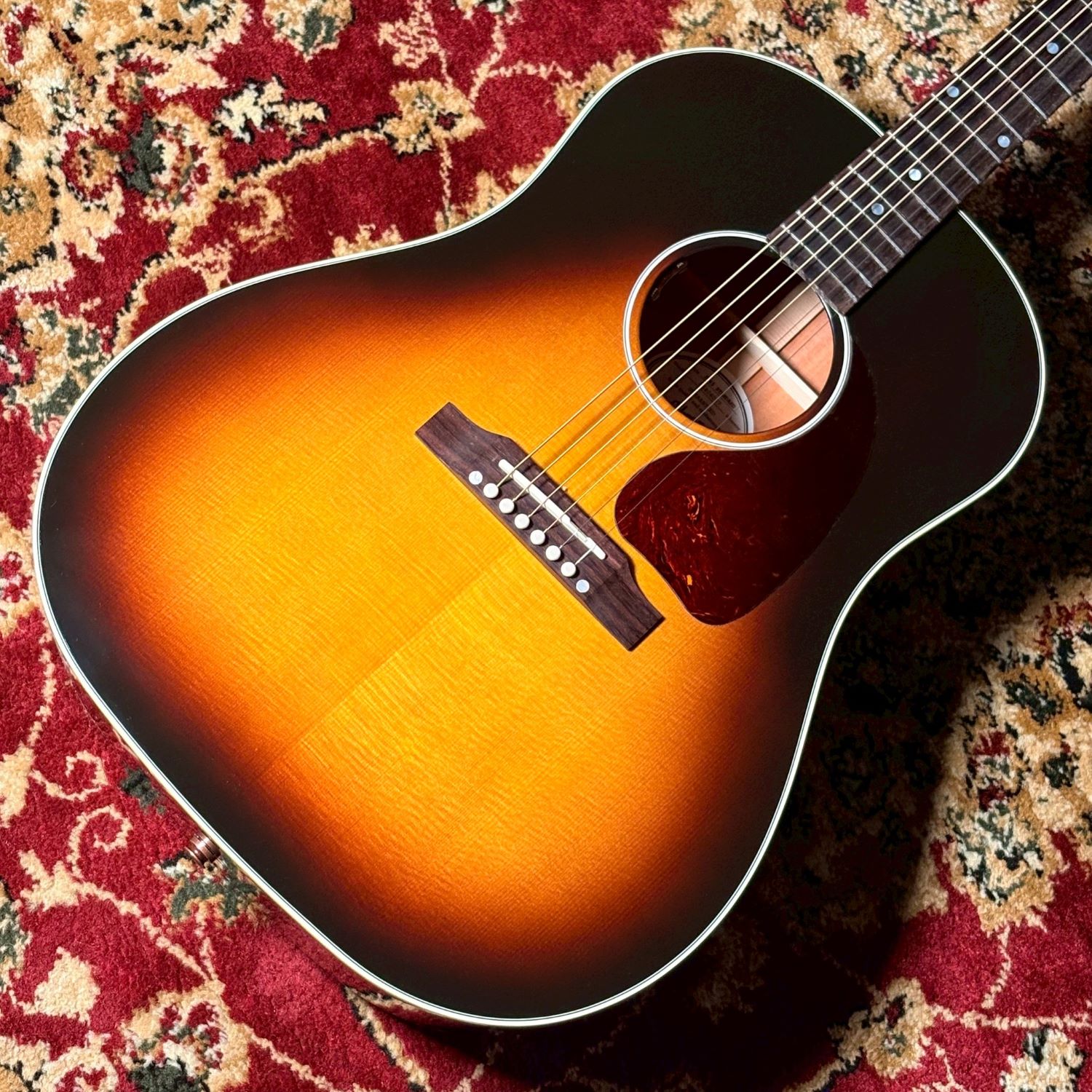 GibsonJ-45 Standard