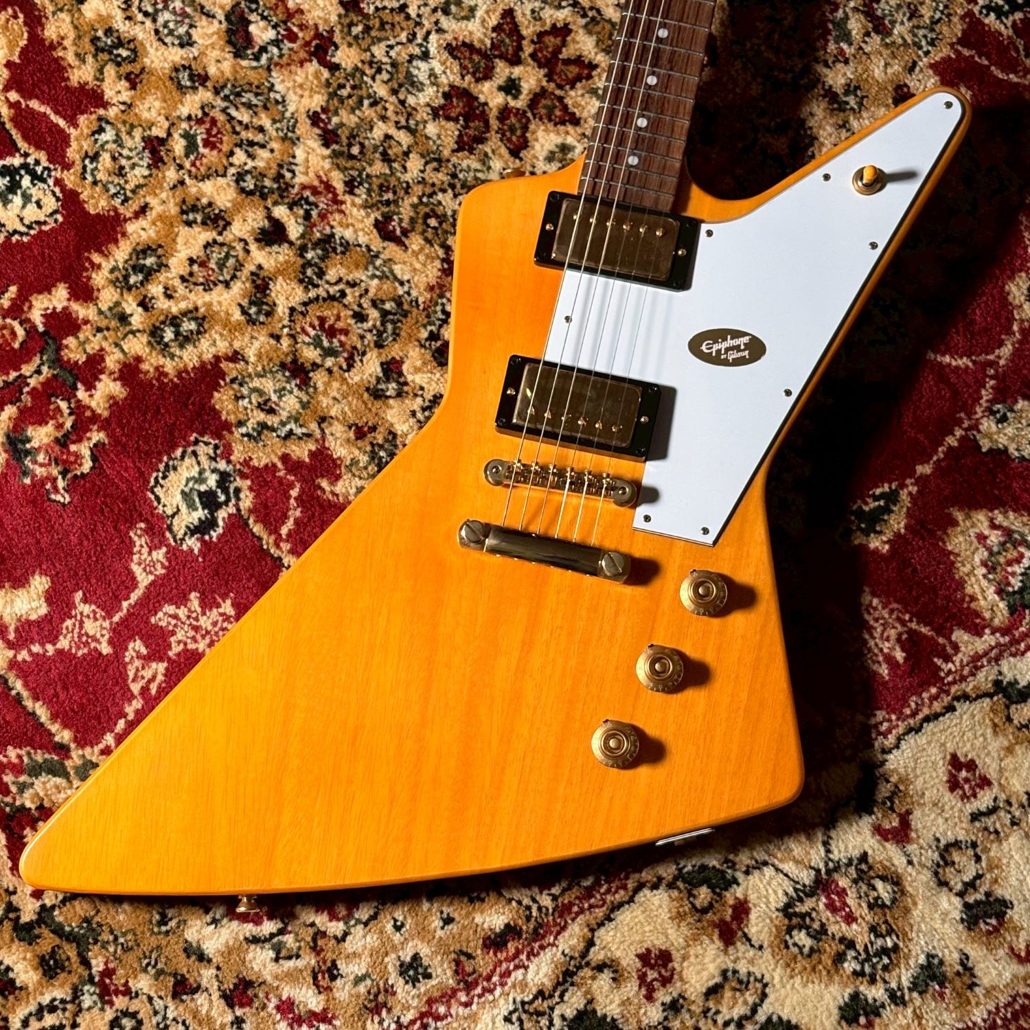 ※アウトレットEpiphone：Korina Explorer Aged Natural