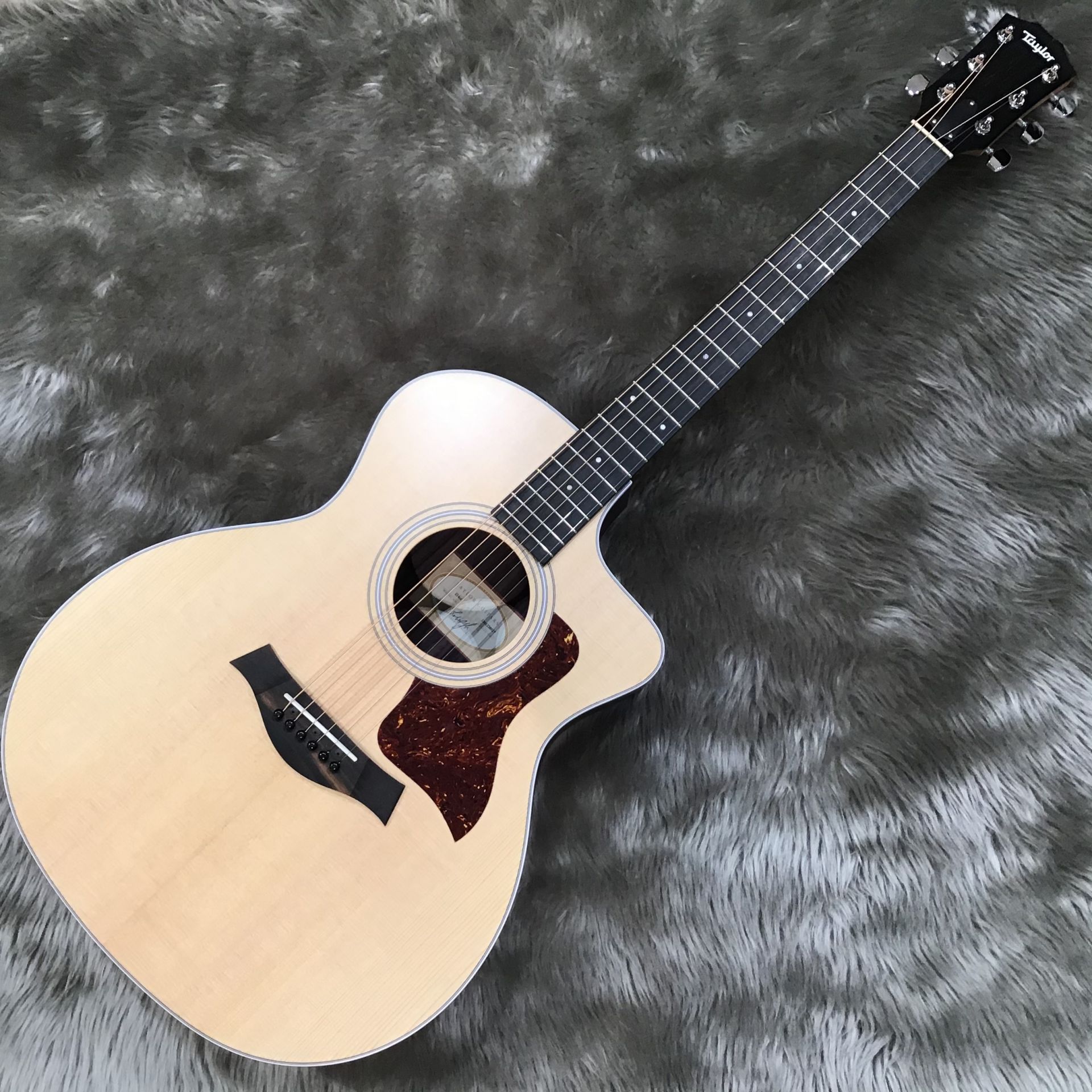 【アコースティックギター】Taylorコスパ抜群のエレアコ、214ce Rosewoodが再入荷！