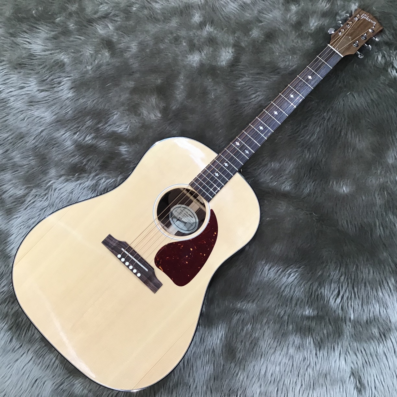 【アコースティックギター】Gibson(ギブソン)お手頃モデル！G-45 Standard Walnutが再入荷！