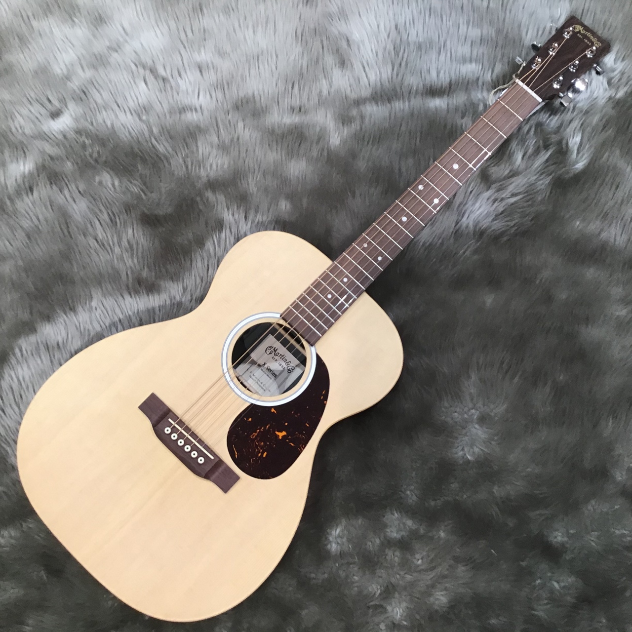 【アコースティックギター】Martin(マーチン)お手頃価格の2本が入荷！