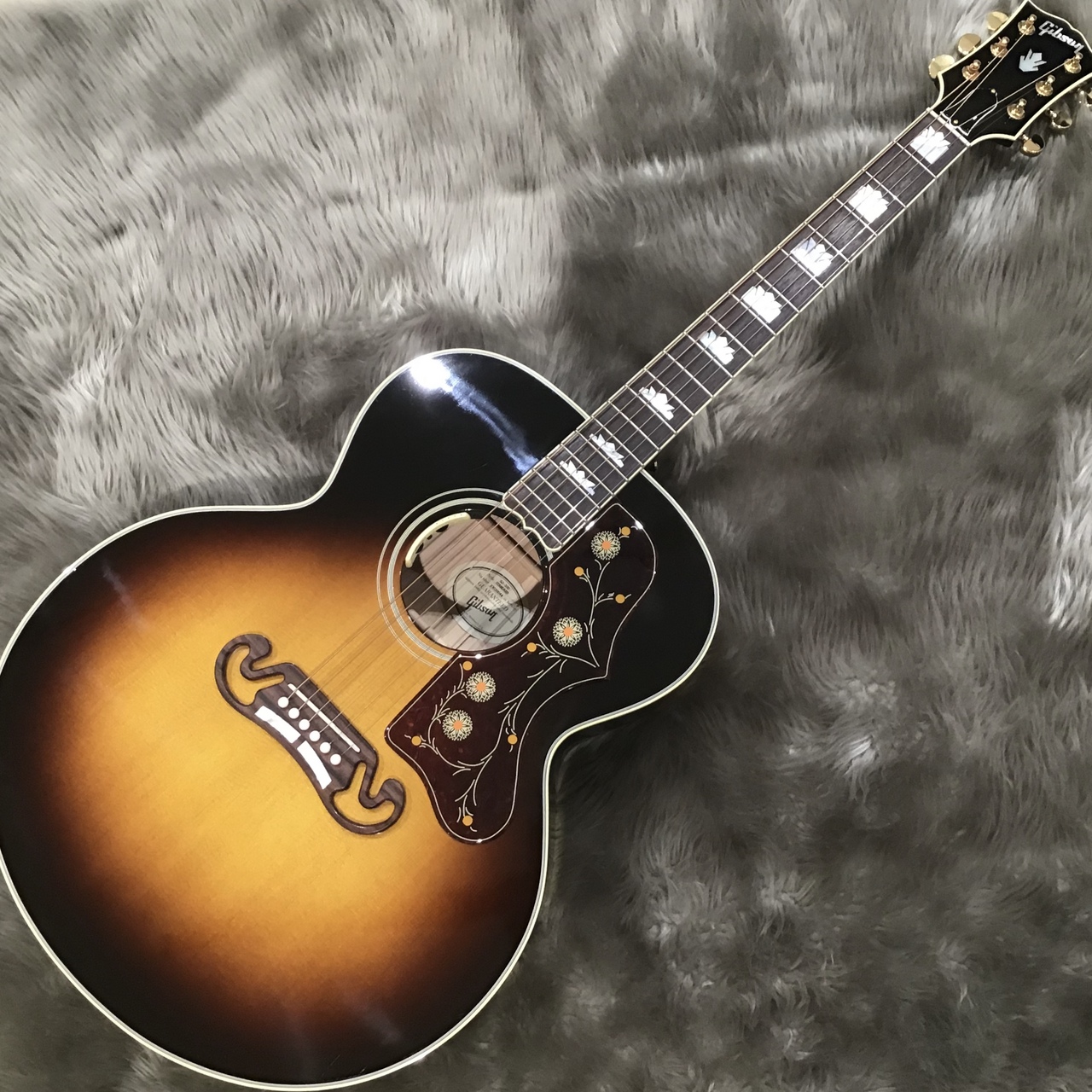 *キングオブフラットトップ！Gibson J-200 Standardが入荷！ **憧れの楽器がお得に買える！お得なショッピングクレジットキャンペーン実施中！ [https://www.shimamura.co.jp/shop/okayama/information/20200403/4207::t […]