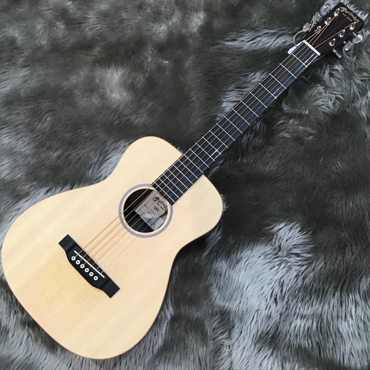 【アコースティックギター】Martin(マーチン)の大人気ミニギターLX1が再入荷！