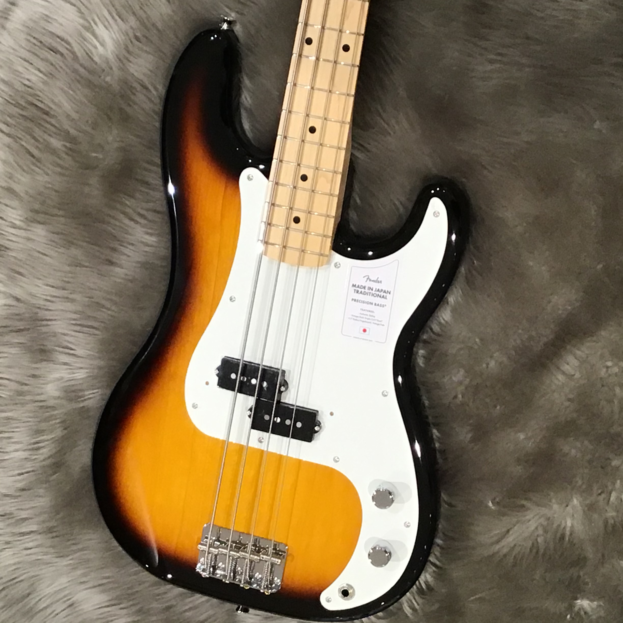 【エレキベース】Fender Traditional 50s Precision Bass入荷しました！