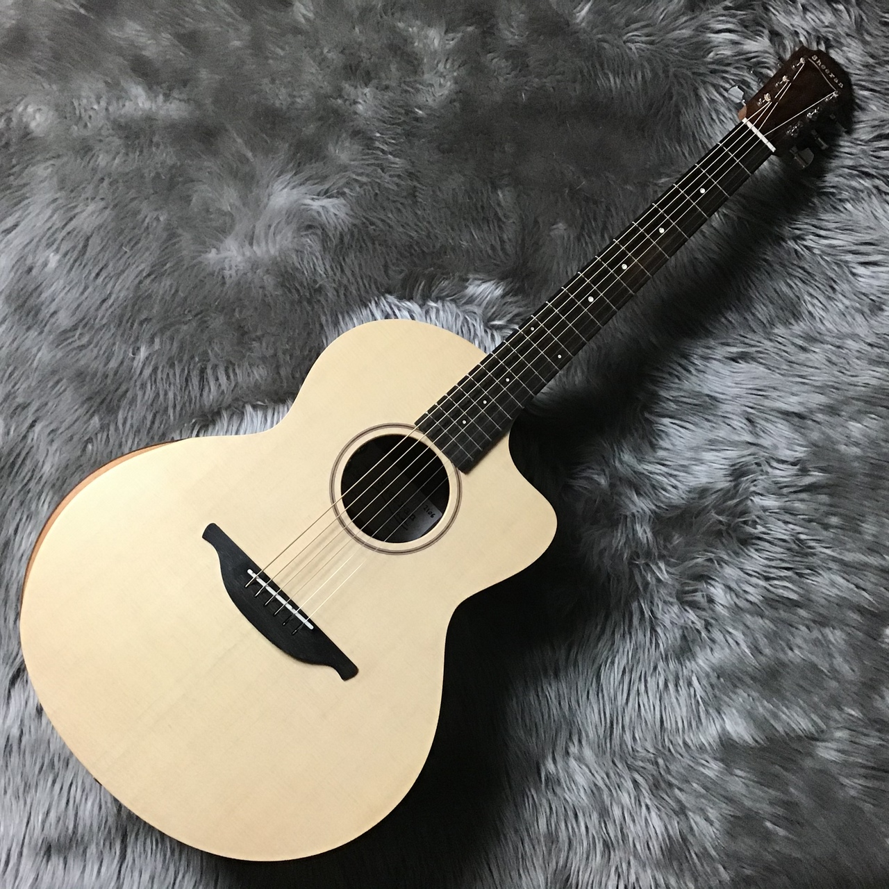 【アコースティックギター】Sheeran by Lowden、S-04が待望の入荷！