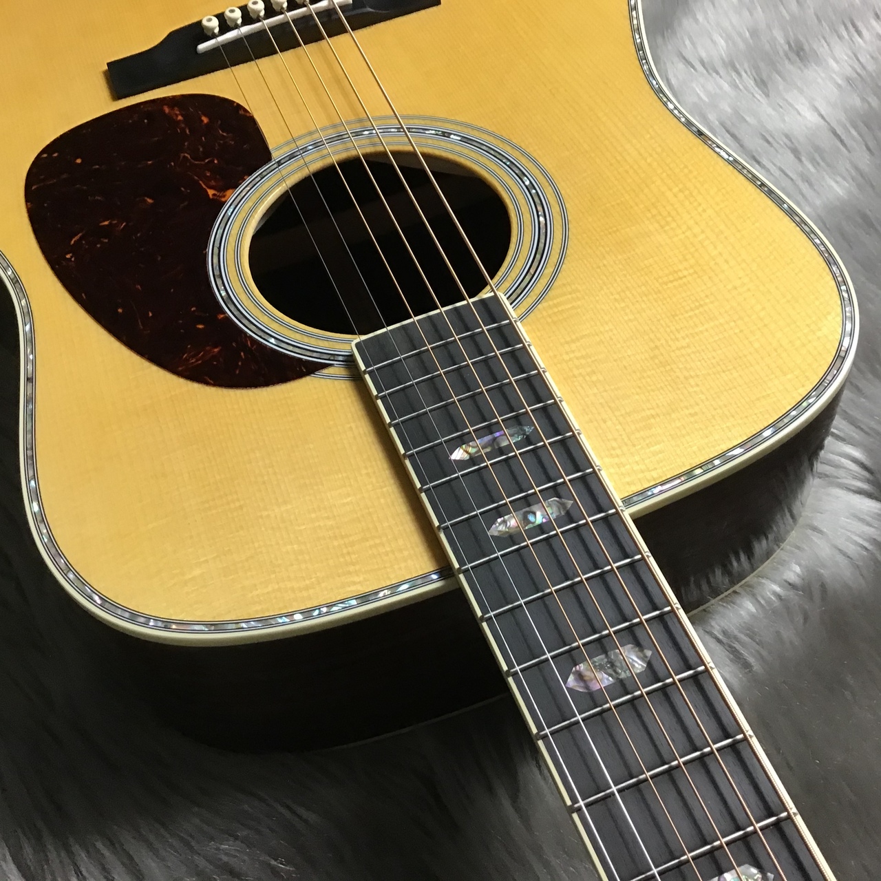 【アコースティックギター】Martinの王道2本！D-28とD-41が入荷！