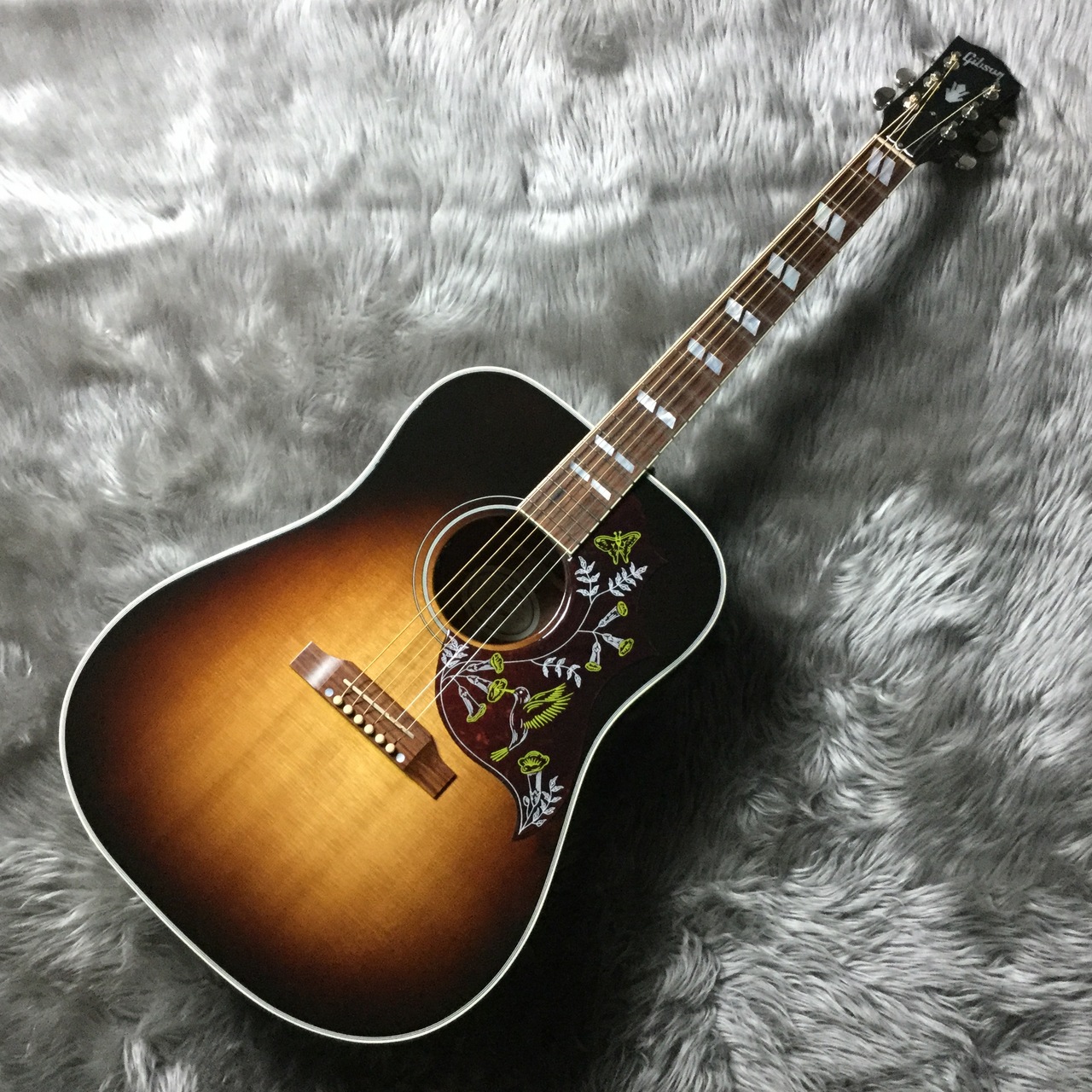 【アコースティックギター】久々の入荷！激シブ！Gibson Hummingbirdが入荷！