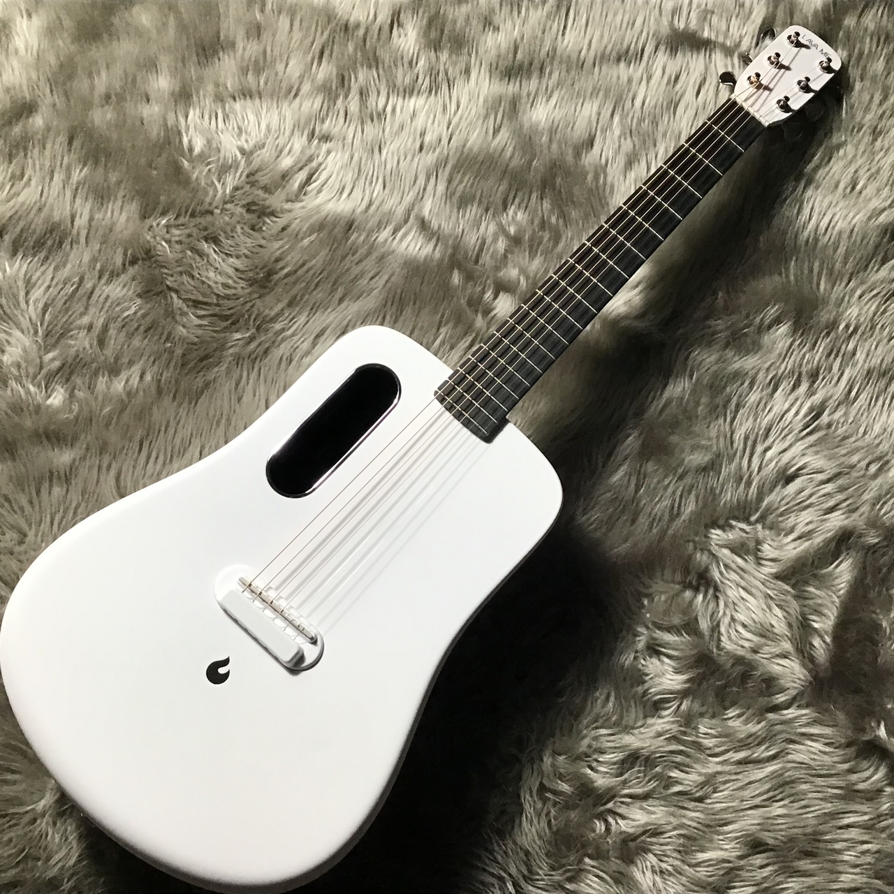 【次世代ギター】次世代エレクトリックアコースティックギターLAVA ME 2が入荷！！