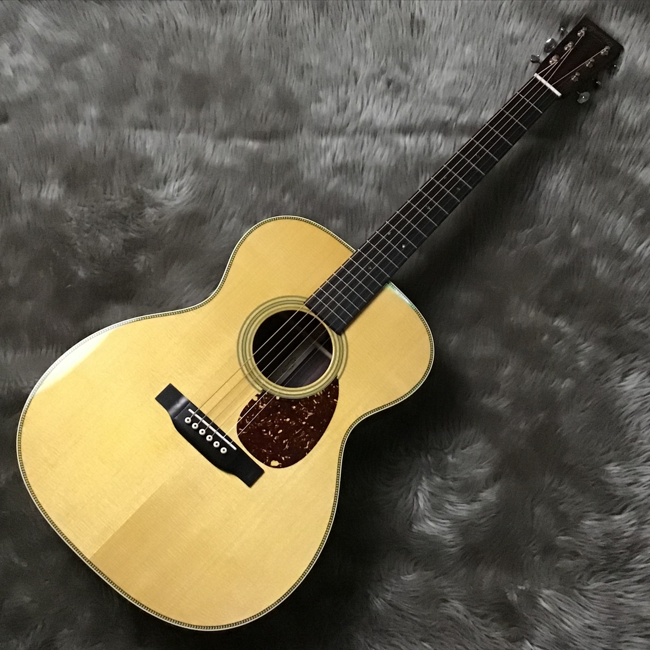 【定番モデル！】MartinよりOM-28 Standard、GPC-11Eが入荷！