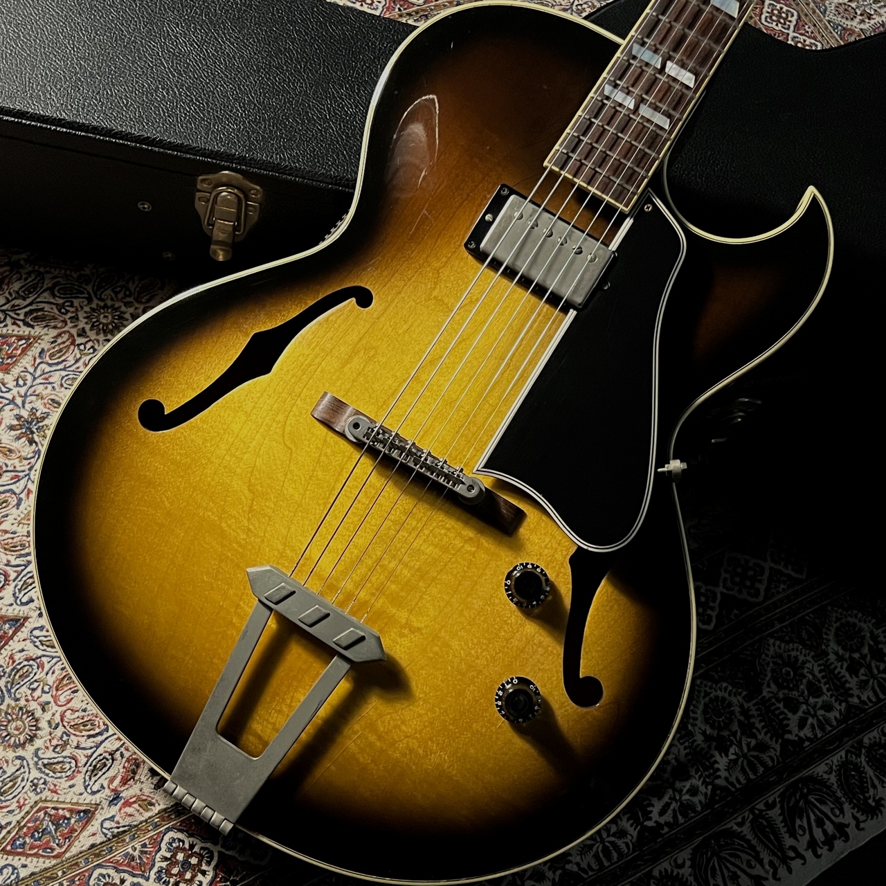 Gibson MemphisES-175 Single Pickup Vintage Sunburst
