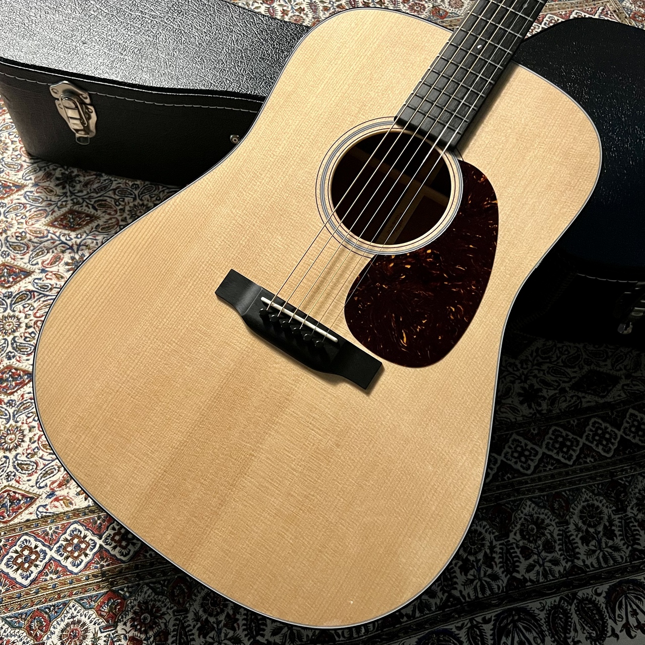 MartinCTM D-18 Premium Sitka Spruce Top