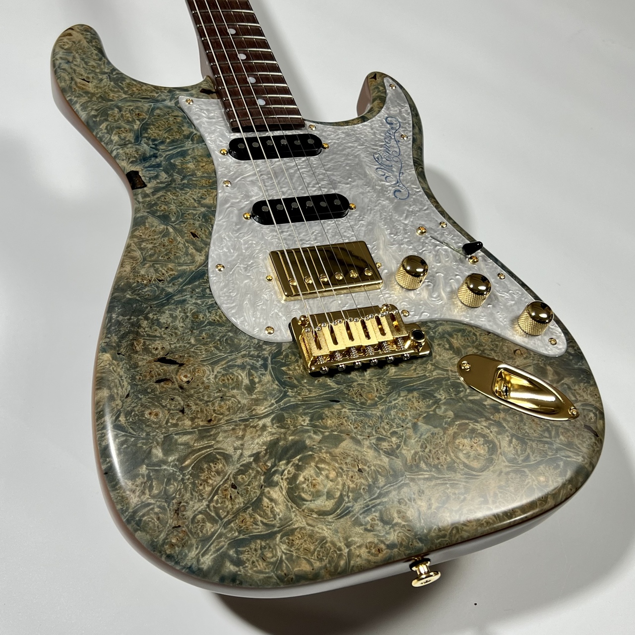 momoseMC-MV-BC-BURL MAPLE WSE'22/NJ【Faded Blue】