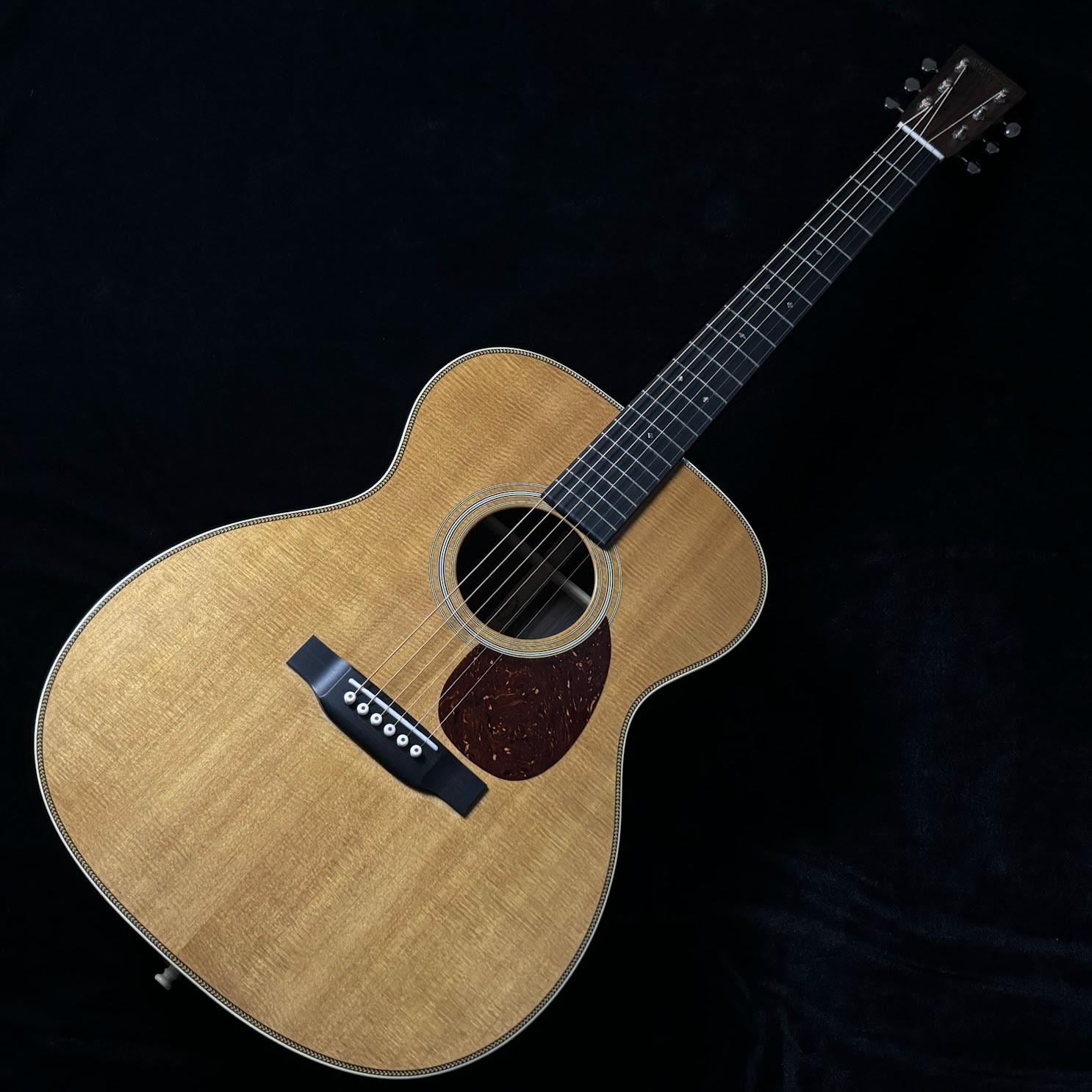 MartinOM-28 Standard