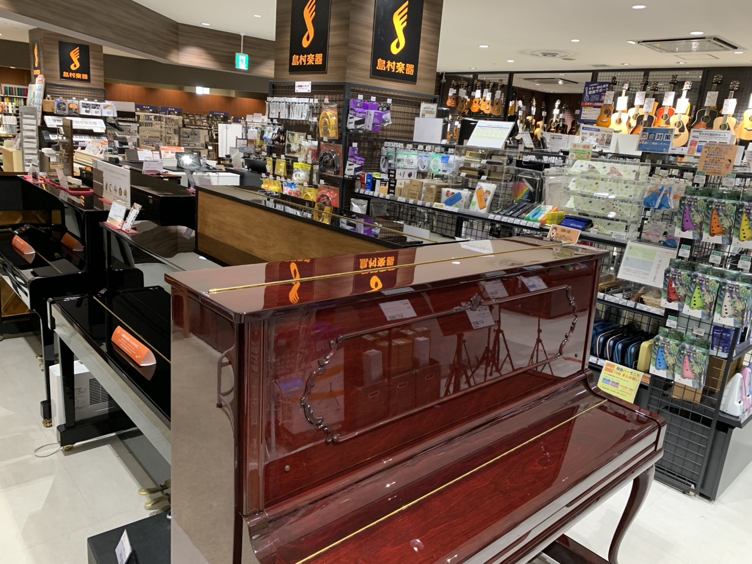 中古ヤマハ2台入荷！！！ 皆さんこんにちは！！今回は新規仲間入りした3台に関して！！まずはアップライトが2台新入りとなりました!(^^)!！！！いえーーーーーーーーーーーーーーい！！！この個体ですが、なかなか良いです。はい、とても良いです。( ｀ー´)多分すぐお嫁にいってしまう気がしてます。気になる […]