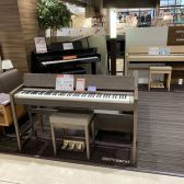 【ローランド+かりもく家具】電子ピアノ：角きよら(KF-25)ときよら(KF-20)比較できます！