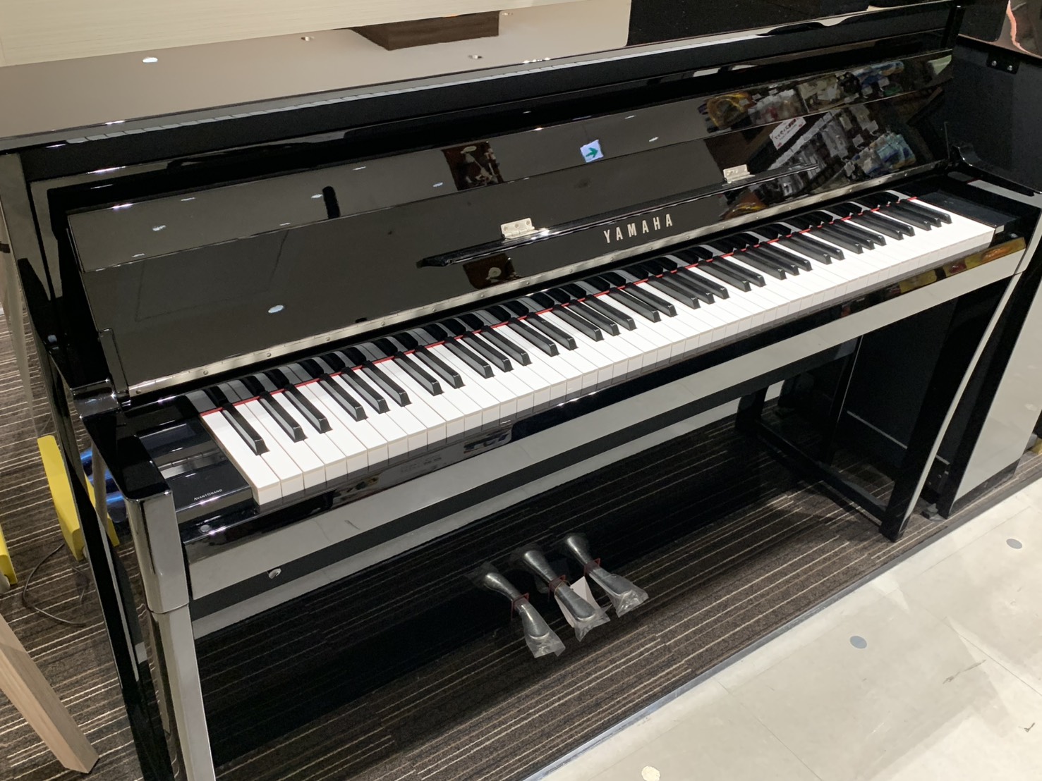 展示カラー：BP(黒鏡面)NU1XA ※12月5日、再入荷しました！