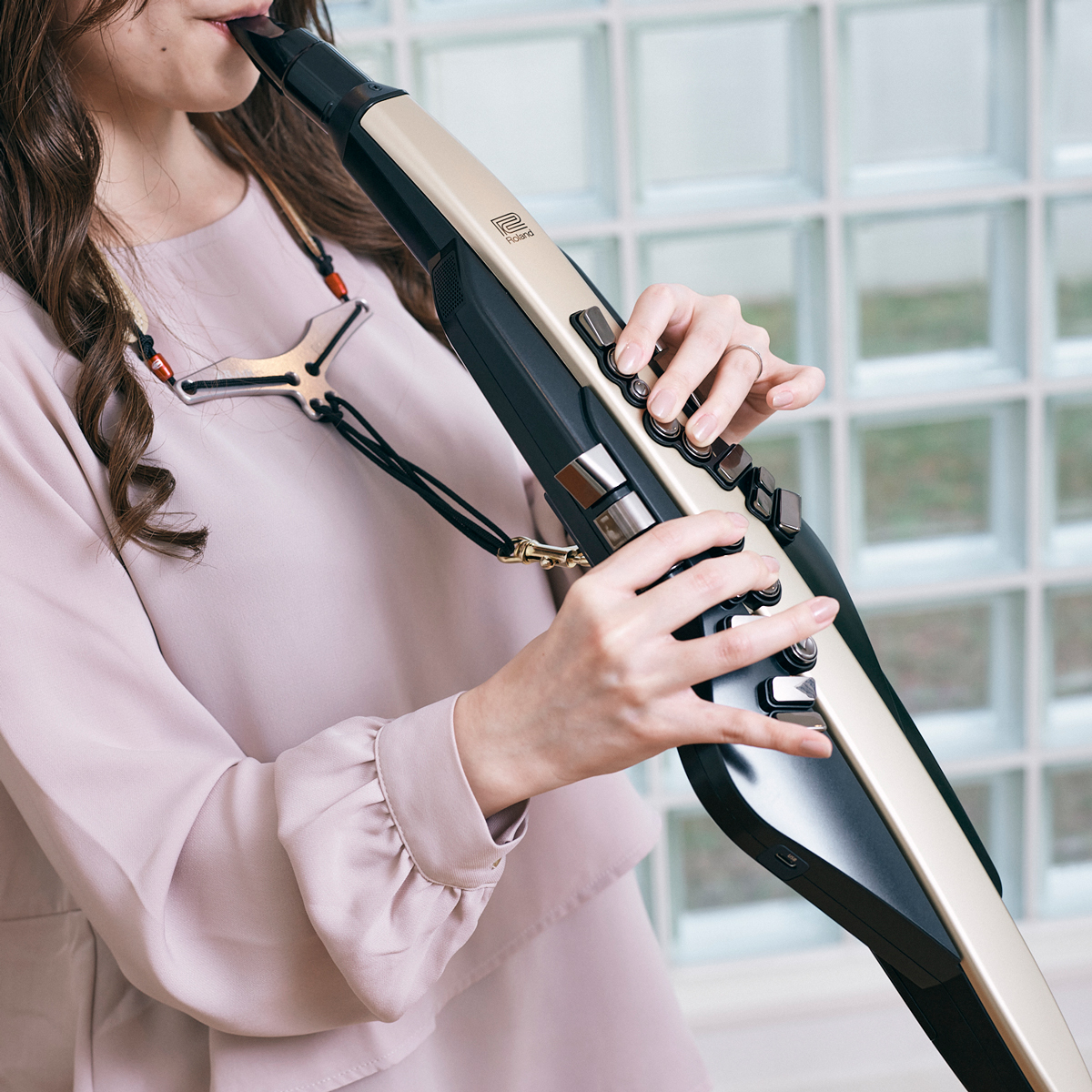 こんにちは。島村楽器イオンモール岡崎シンセサイザー担当の牧内です。先月RolandよりフルートタイプのエアロフォンBrisaが発売されましたね！もう手に入れた方はいらっしゃいますか？ 今回、開催いたしますイベントはこれから購入したい方にも、すでに購入されている方にもオススメの内容となっております！少 […]