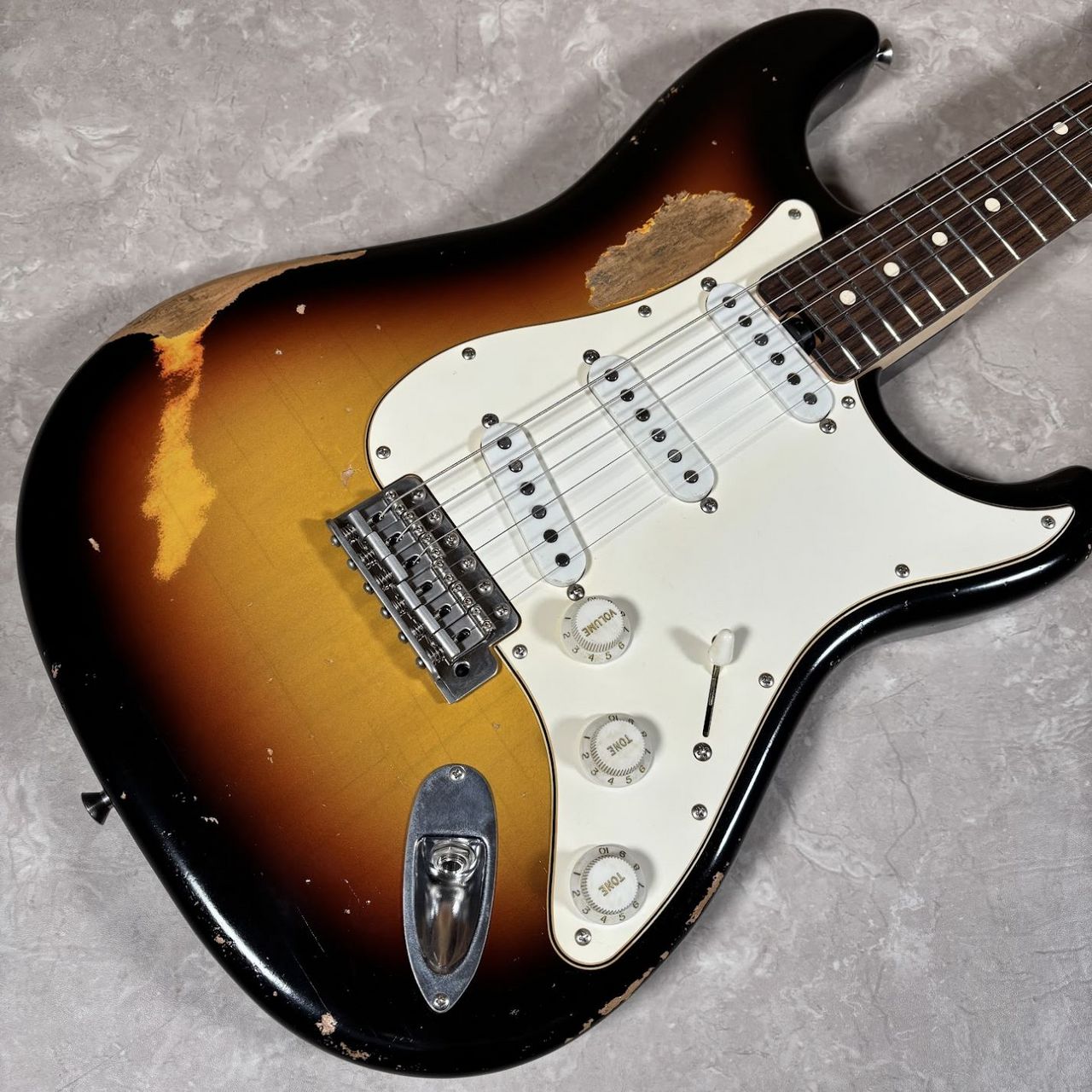 エレキギターTHE LUCY ALD/R HAGED