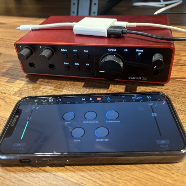 ライトニングの場合<br />
※カメラアダプターが必要！