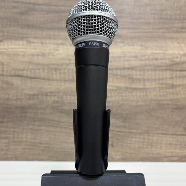 SHURE<br />
SM58