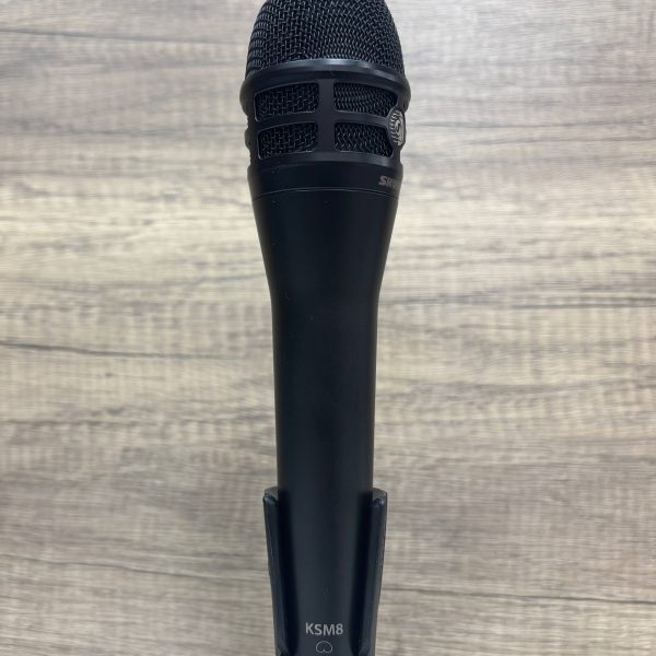 SHURE<br />
KSM8