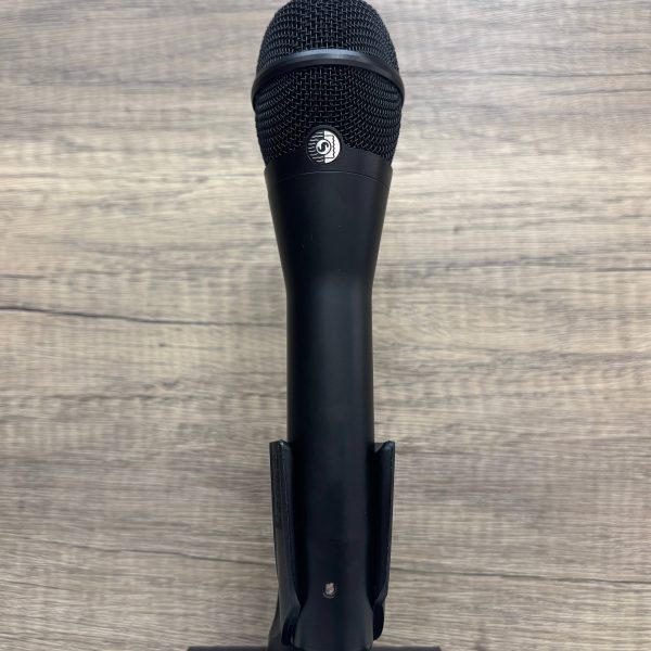 SHURE<br />
KSM11 (コンデンサーマイク)