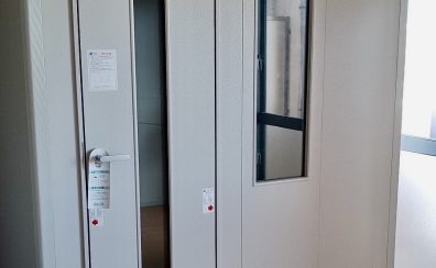 人気の中古防音室が入荷！！希少商材です【YAMAHAセフィーネNS】アップライトピアノ・管楽器練習、ゲーム配信や事務作業に。