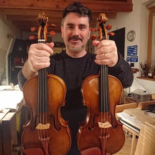 イタリアの弦楽器製作家マウリツィオ・タディオリ氏。<br />
毎年、入荷後すぐに完売する人気製作家です！<br />
