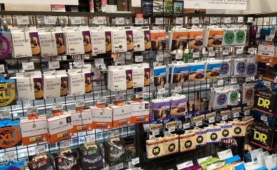 アコギの弦、どれを選べばいい？太さ（ゲージ）の違いと選び方を解説！