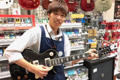 スタッフ写真 アンプ/マルチエフェクター 渡部