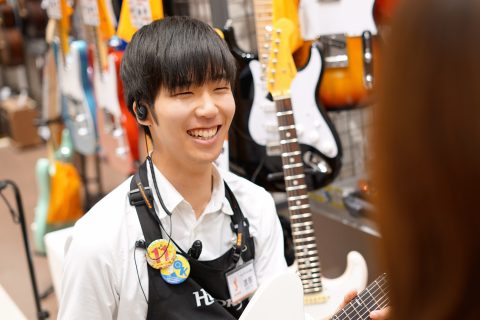 スタッフ写真 ギターアンプ 渡部