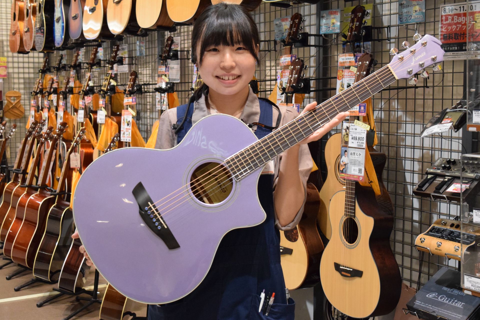 アコースティックギター 人と被らない かわいいエレアコ J 400ac Spc 展示しています 島村楽器 イオンモール大高店