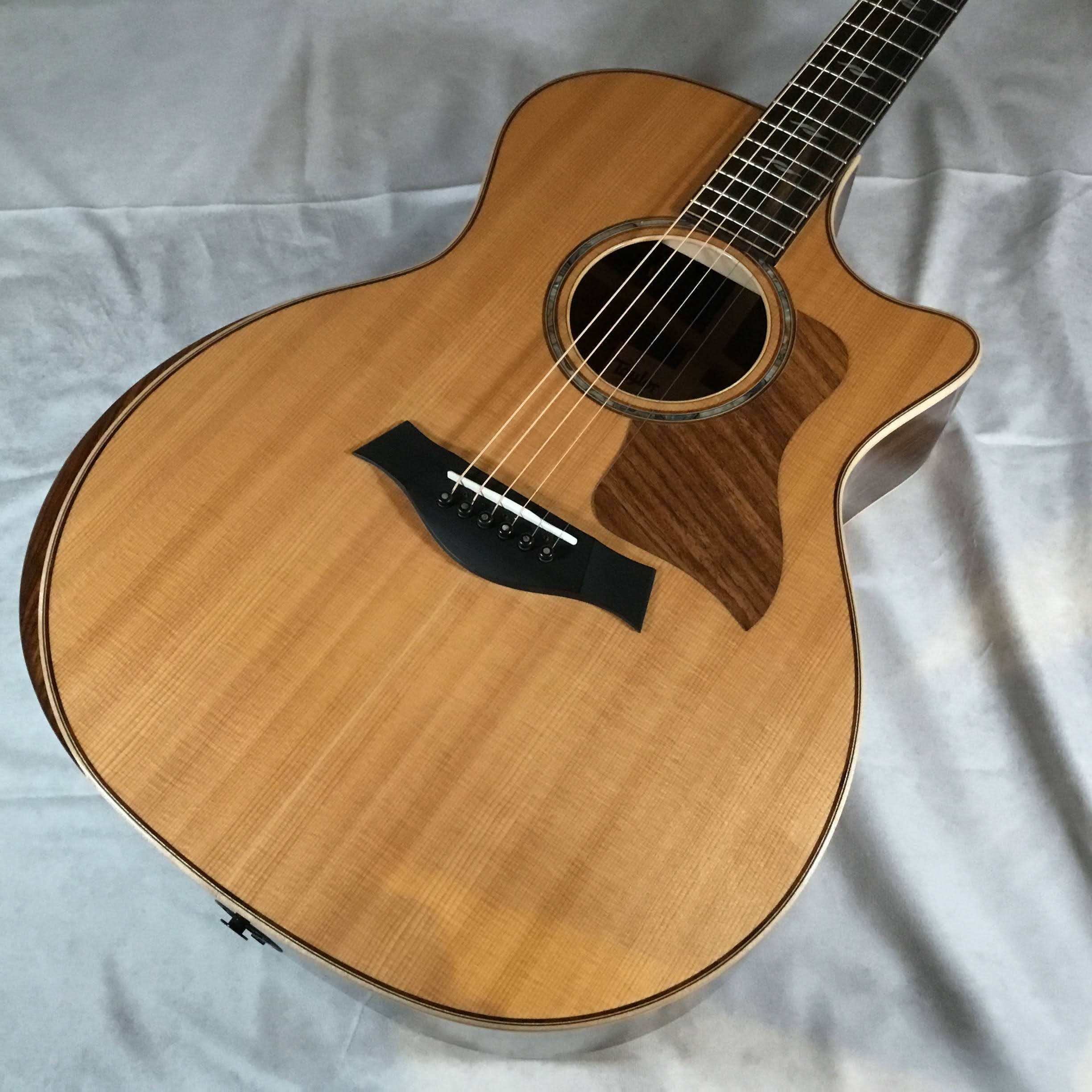 アコースティックギター814ce DLX V-Class【傷あり特価】