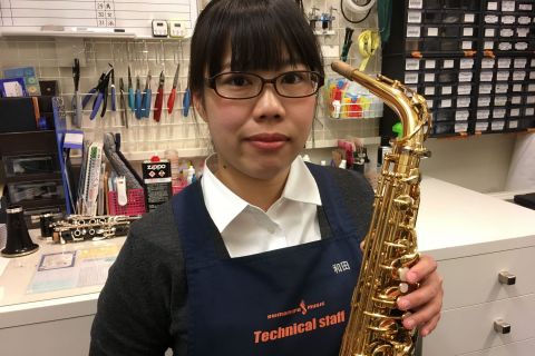 スタッフ写真 管楽器技術者 和田