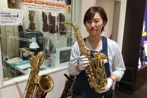 スタッフ写真 管楽器 荒木