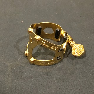 YANAGISAWA Yany Ligature テナーサックス用 ヤニー・ニコちゃん